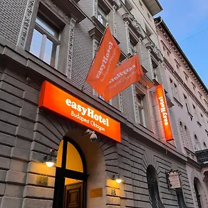 Easyhotel Oktogon הונגריה