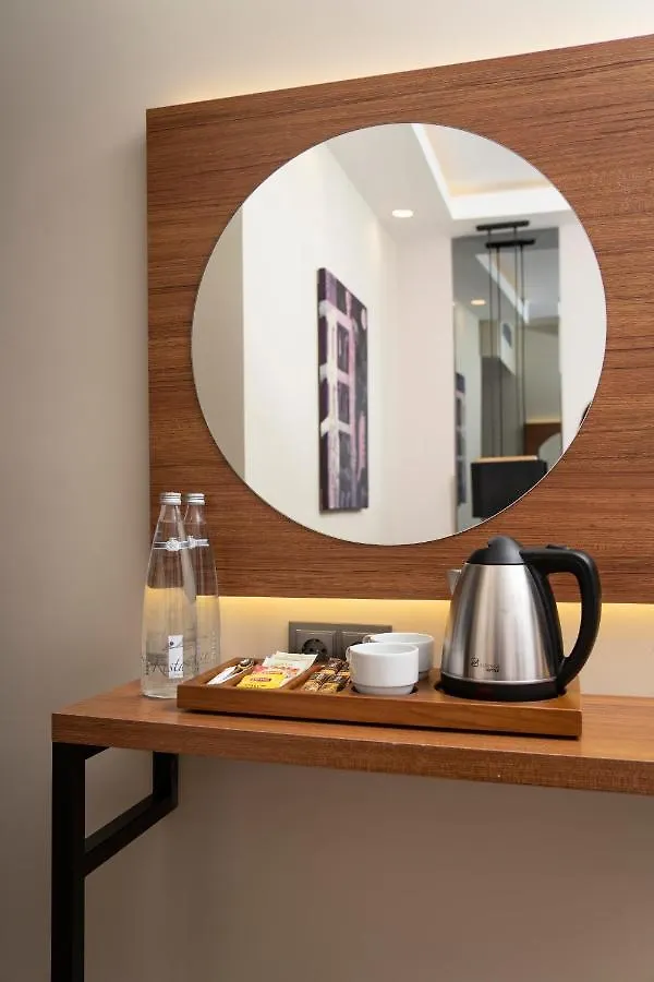 Depiero Hotel Karakoey Istanbul 4*,